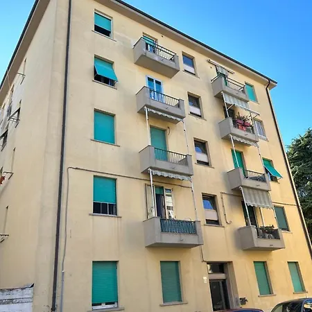 Δωμάτια σε οικογενειακή κατοικία Durigon House *
