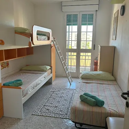Durigon House Homestay Livorno